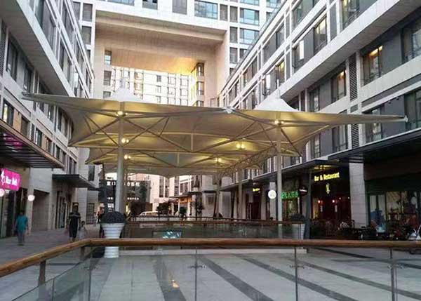 廣東省中材高新材料有限公司：商場門膜結構，商業(yè)建筑的亮麗風景線